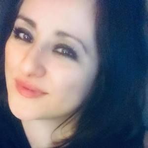 Meet your Posher, Delia